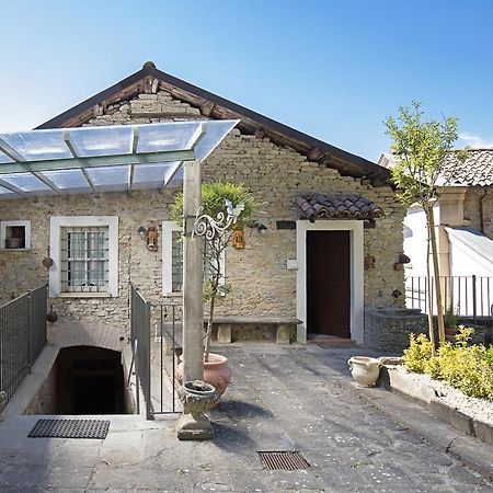 Appartement Casa Cecilia à Santo Stefano Belbo Extérieur photo