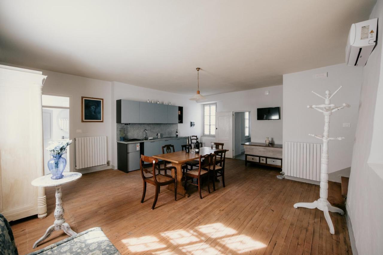 Appartement Casa Cecilia à Santo Stefano Belbo Extérieur photo