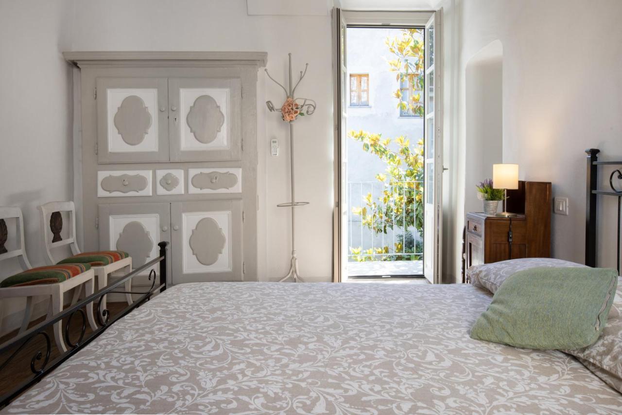 Appartement Casa Cecilia à Santo Stefano Belbo Extérieur photo